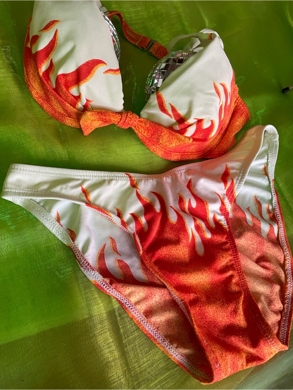 🔥 FLAME BIKINI 🔥 White & Orange Print Women's Bikini Set - Vibrant SEXY! - Picture 2 of 9
